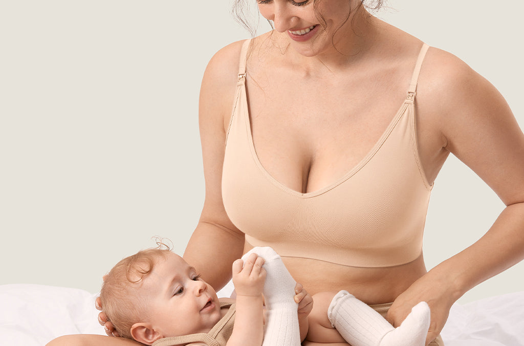 Women's Seamless Soft Knit Nursing Bra Beige @model_info:ES1