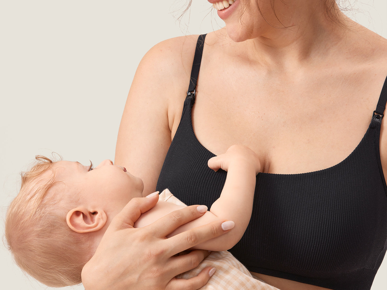 Women's Ribbed Scoop Nursing Bralette Black 2 @model_info:Nursing