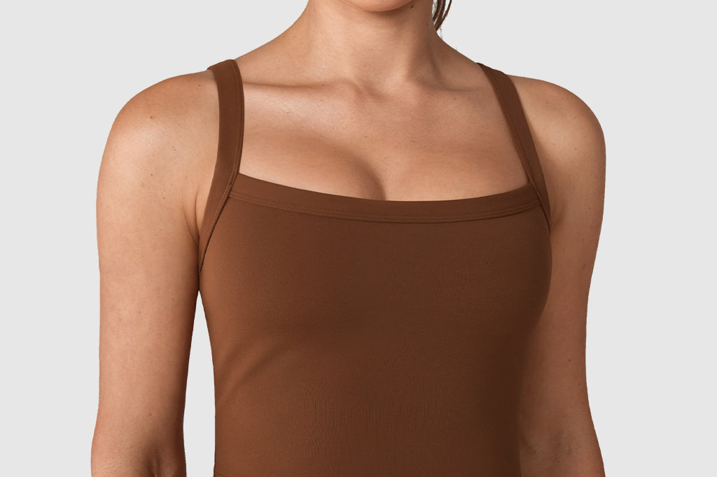 Women's Hugcurve Adjustable Longline Workout Bra Mocha Cocoa