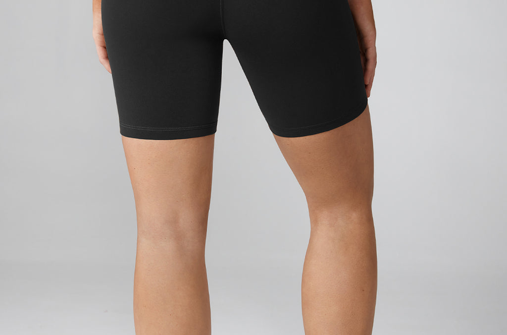 Women's Hugcurve No Front Seam Biker Shorts 6" Mocha Cocoa