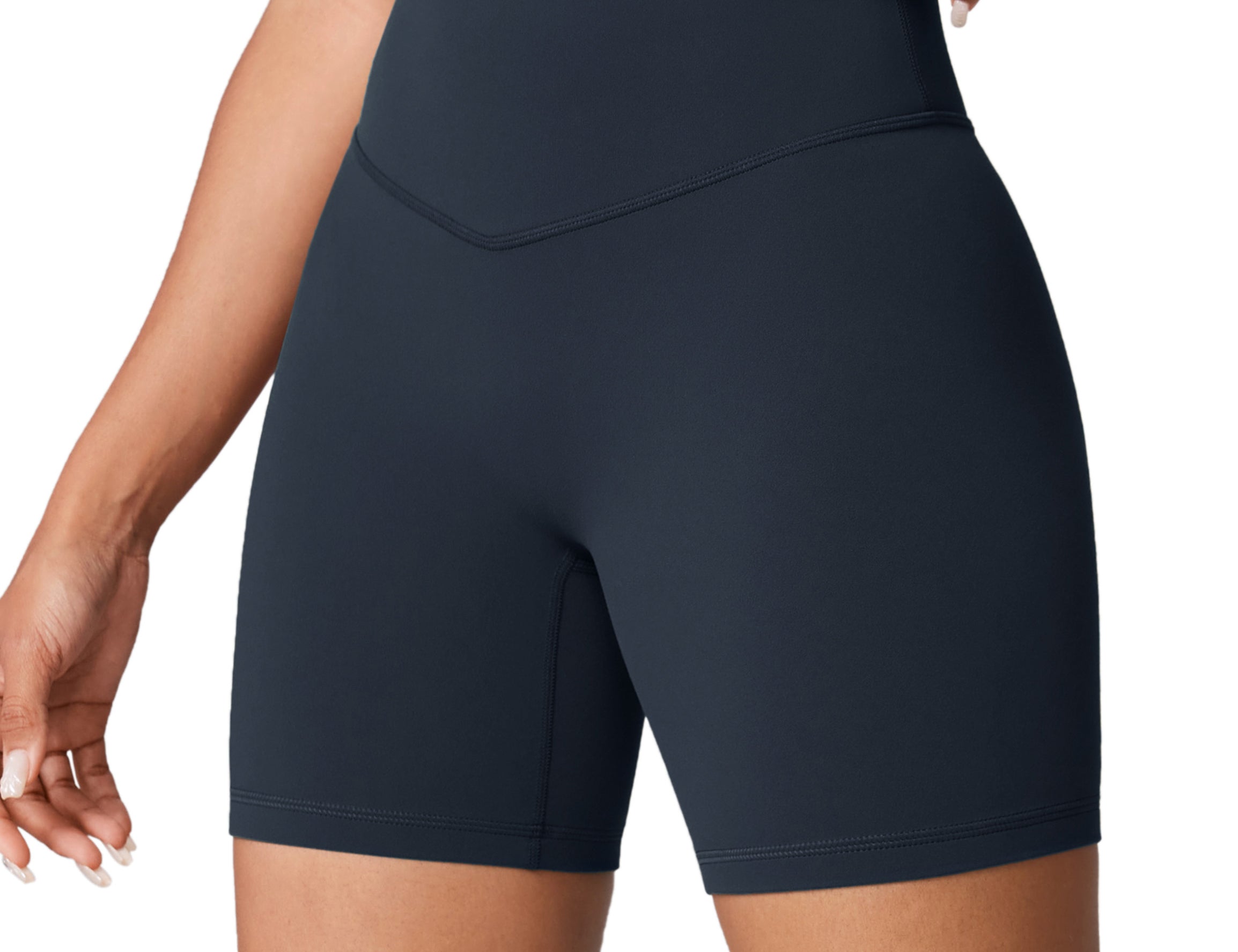 Women's Hugcurve No Front Seam Biker Shorts 6" Black