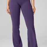 Women's Hugcurve No Front Seam Flare Leggings 31'' Aspen Olive