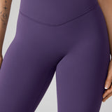 Women's Hugcurve No Front Seam Flare Leggings 31'' Dark Plum