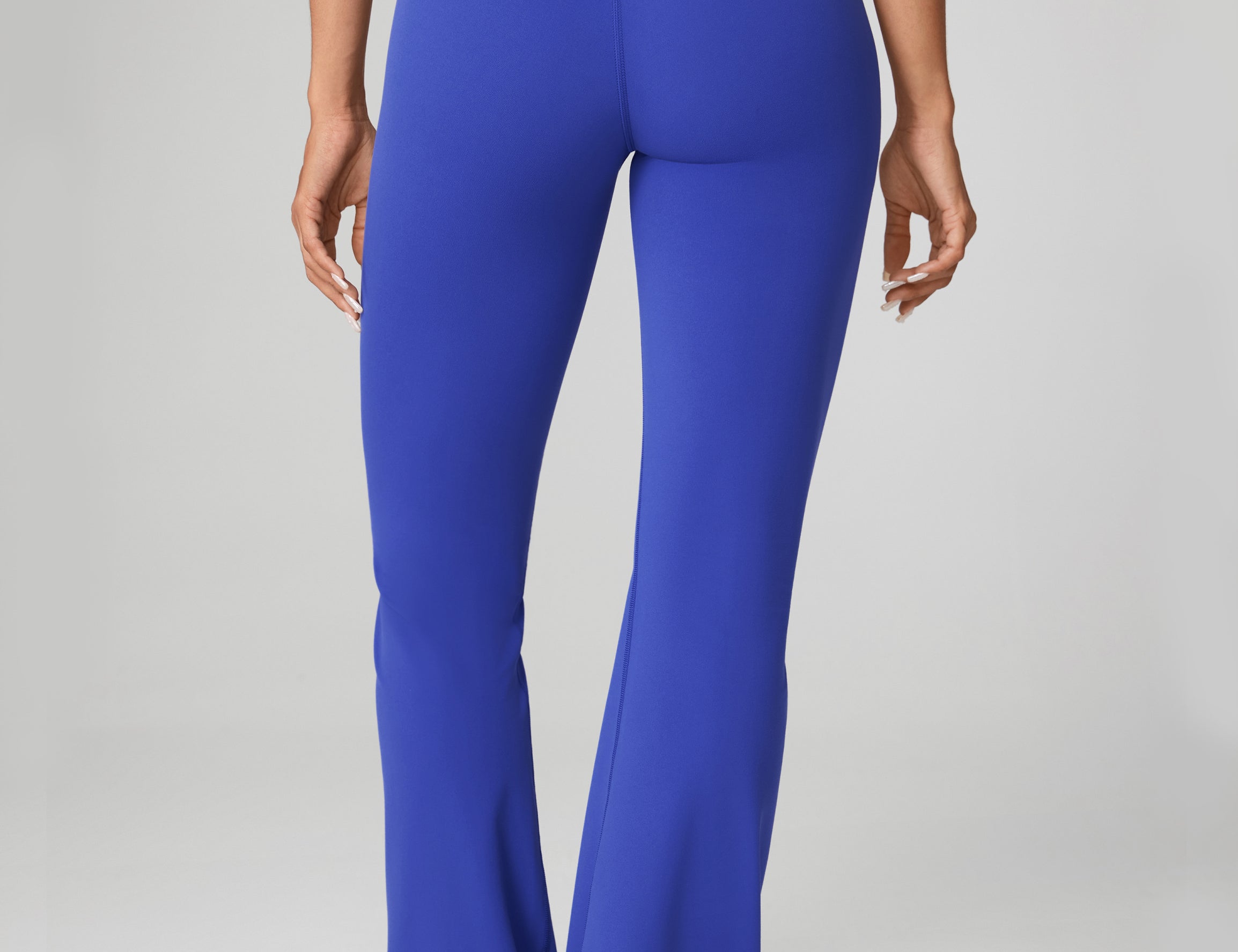 Women's Hugcurve No Front Seam Flare Leggings 31'' Black