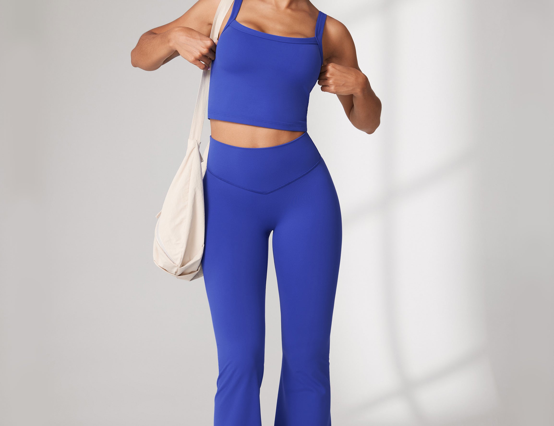 Women's Hugcurve No Front Seam Flare Leggings 31'' Black