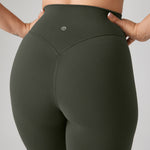 Women's Hugcurve No Front Seam Flare Leggings 31'' Aspen Olive
