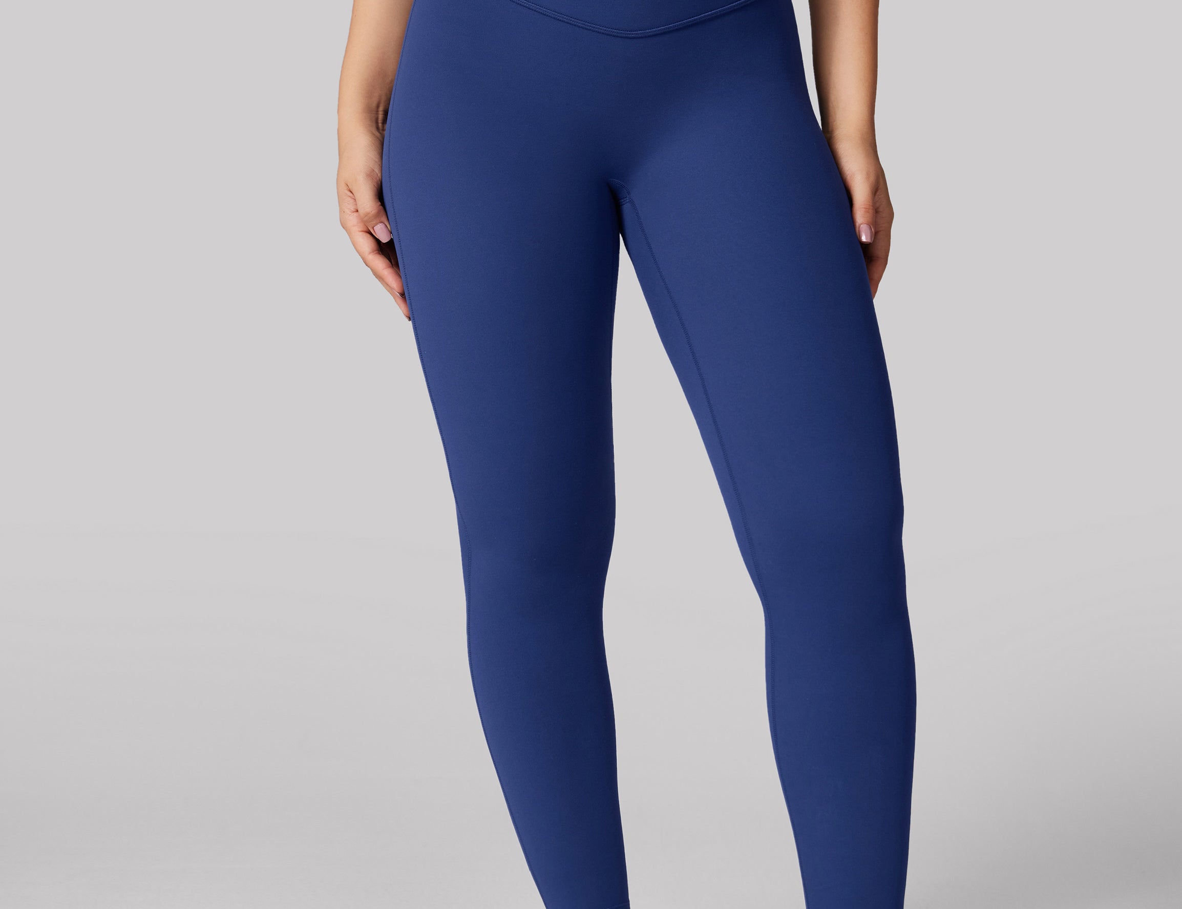 Women's Hugcurve Hidden Scrunch Butt Leggings 25" - No Front Seam Graphite Grey