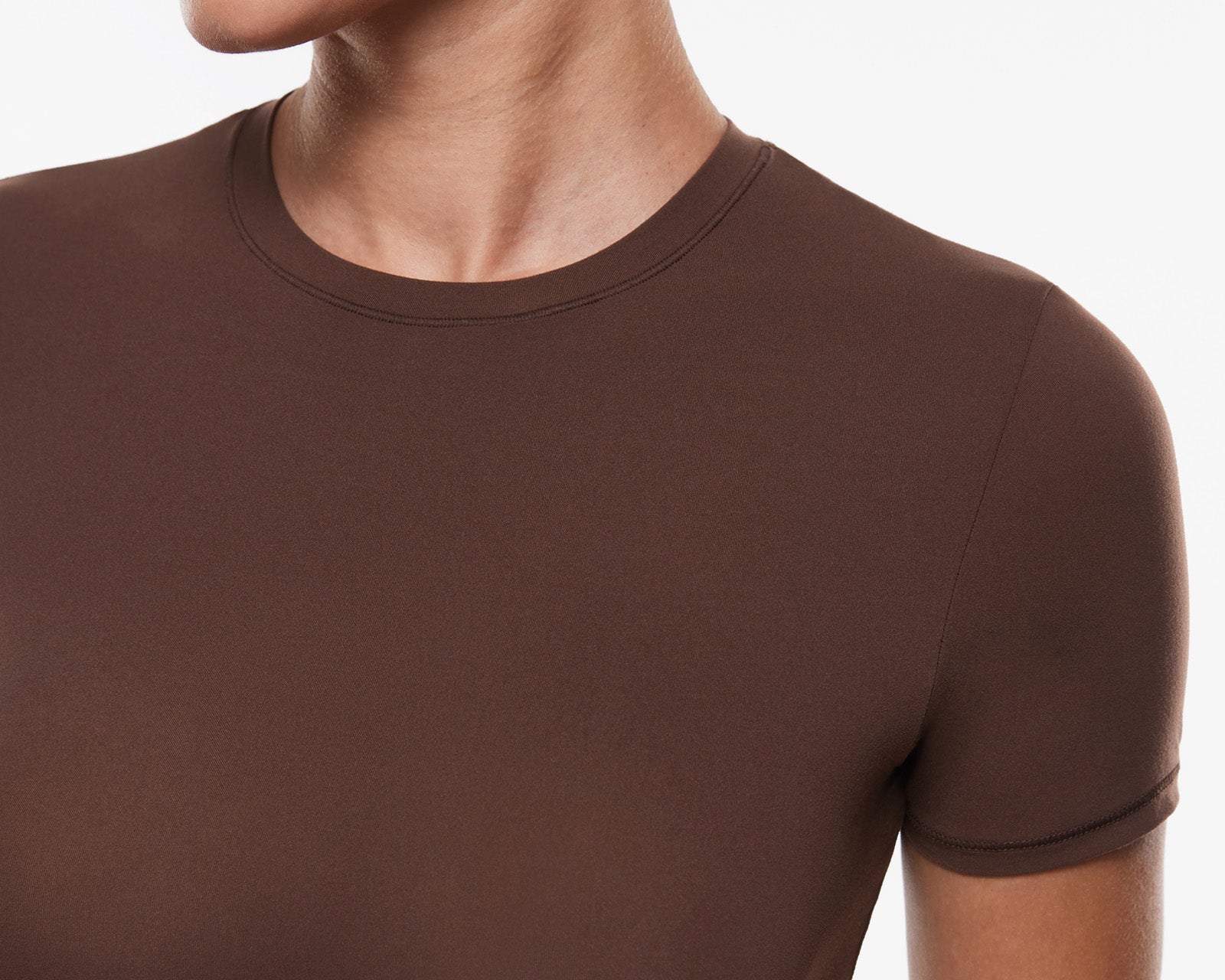 Women's Single Layer Basic Short Sleeve Top - Crew Neck Hazelnut